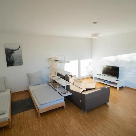 Gemuetliches Mit Fernblick Auf Die Stadt! *