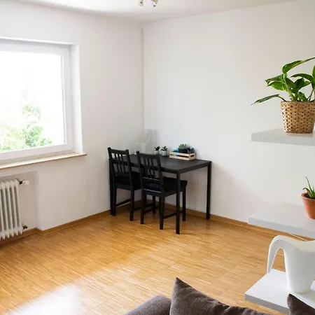 Gemuetliches Mit Fernblick Auf Die Stadt! Apartment