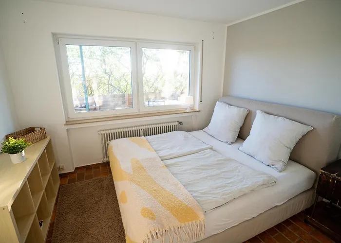 Gemuetliches Mit Fernblick Auf Die Stadt! *