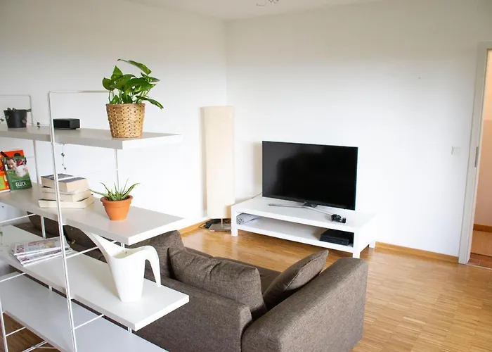Gemuetliches Mit Fernblick Auf Die Stadt! Apartament