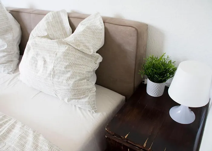 Gemuetliches Mit Fernblick Auf Die Stadt! Trewir